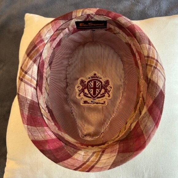 FINAL PRICE:  VINTAGE Red Ben Sherman UK Fedora - Picture 4 of 8